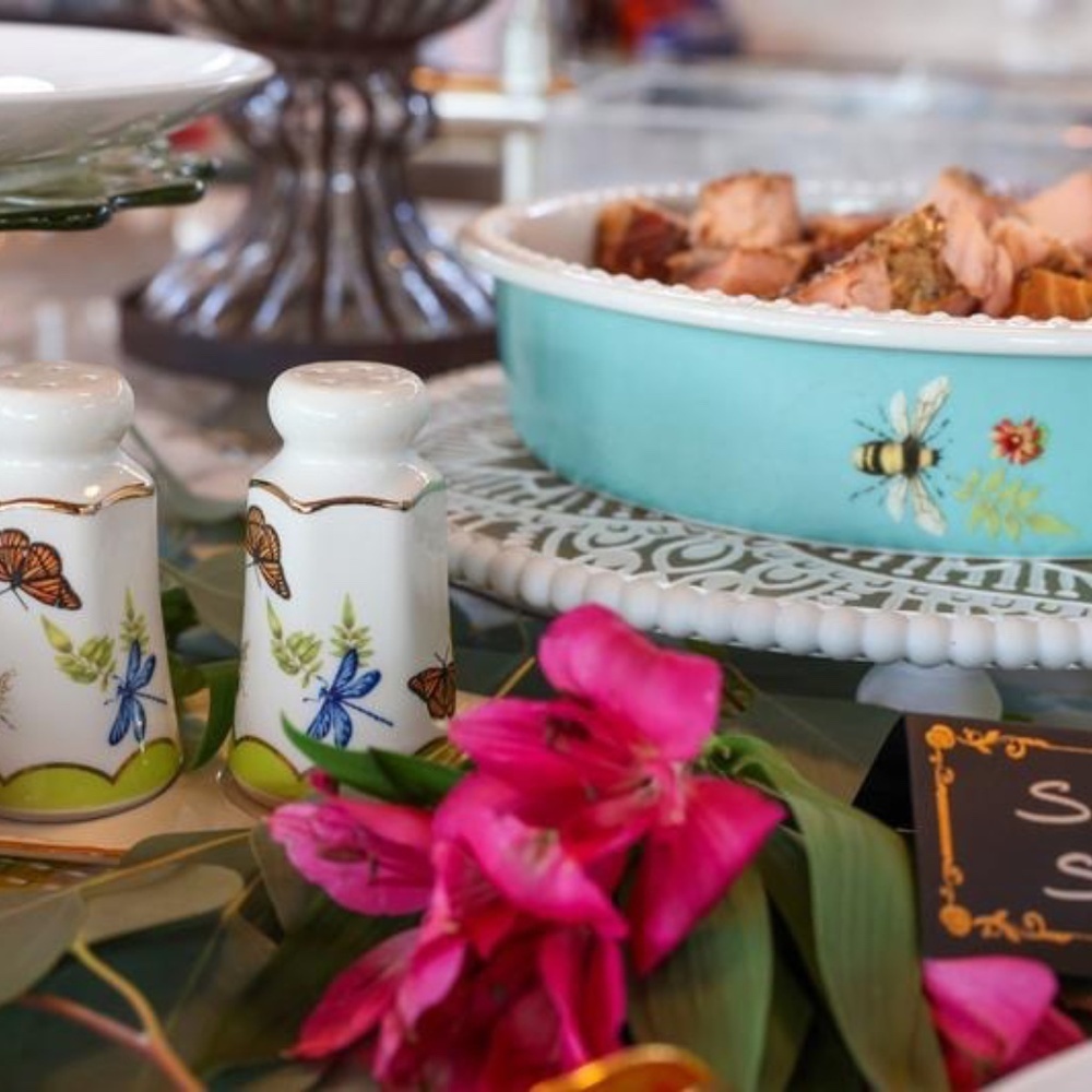 NWT Anthropologie Lou Rota Nature Hummingbird Salt and Pepper Shaker Set - Picture 4 of 4